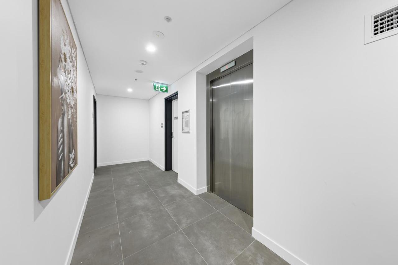 Arthur Hotel Bondi Junction No Reception And House Keeping No Sofa Bed Sydney Bagian luar foto